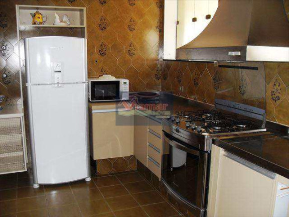 Imagem Casa com 6 Quartos à Venda ou Temporada, 350 m² em Enseada - Guarujá Imagem Casa com 6 Quartos à Venda ou Temporada, 350 m² em Enseada - Guarujá