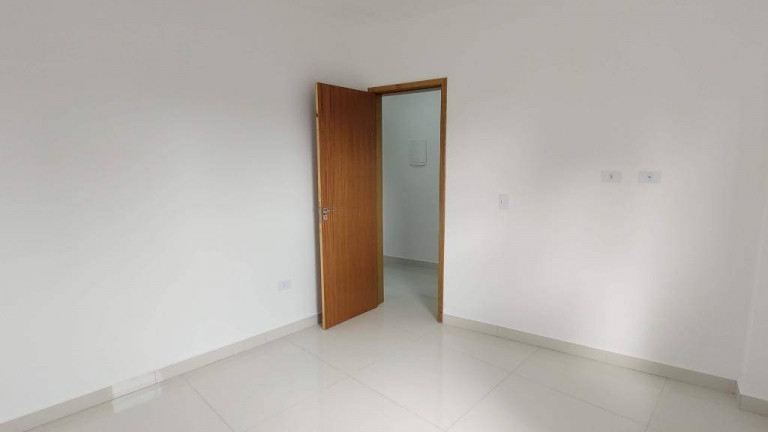 Imagem Casa com 3 Quartos à Venda, 100 m² em Guilhermina - Praia Grande Imagem Casa com 3 Quartos à Venda, 100 m² em Guilhermina - Praia Grande
