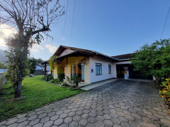 Imagem Casa com 4 Quartos à Venda, 290 m² em Dos Estados - Indaial Imagem Casa com 4 Quartos à Venda, 290 m² em Dos Estados - Indaial