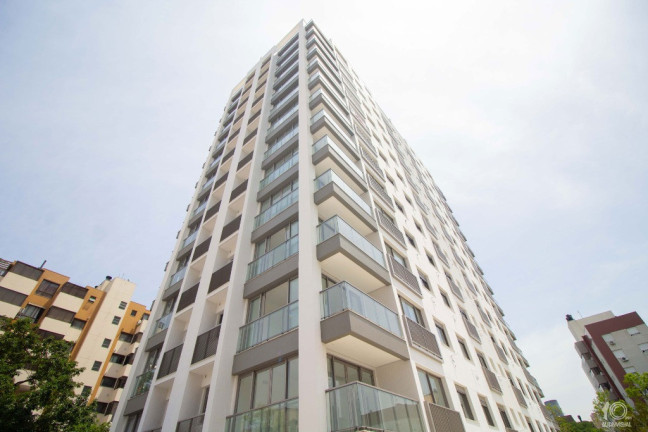 Imagem Imóvel com 3 Quartos à Venda, 105 m² em Menino Deus - Porto Alegre Imagem Imóvel com 3 Quartos à Venda, 105 m² em Menino Deus - Porto Alegre