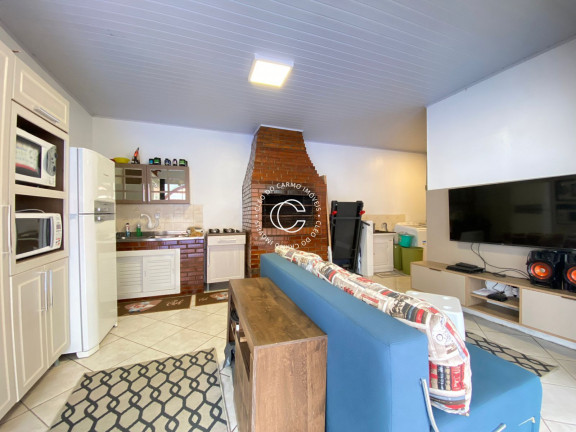 Imagem Casa com 3 Quartos à Venda, 203 m² em Nossa Senhora De Lourdes - Santa Maria Imagem Casa com 3 Quartos à Venda, 203 m² em Nossa Senhora De Lourdes - Santa Maria