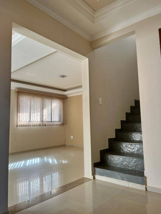 Imagem Casa com 4 Quartos à Venda, em Bauru Imagem Casa com 4 Quartos à Venda, em Bauru