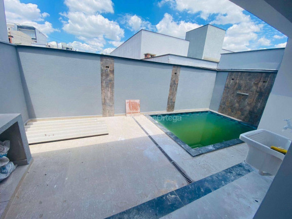 Imagem Casa com 3 Quartos à Venda, 115 m² em Horto Florestal - Sorocaba Imagem Casa com 3 Quartos à Venda, 115 m² em Horto Florestal - Sorocaba
