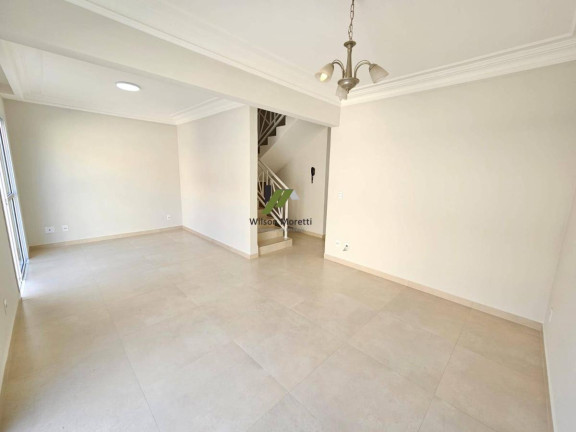 Imagem Casa de Condomínio com 3 Quartos à Venda, 129 m²