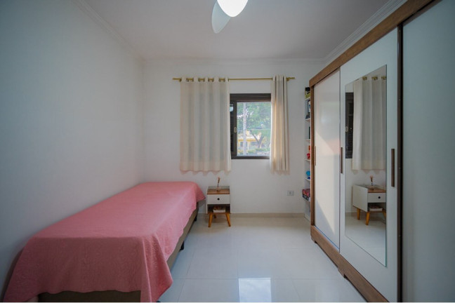 Imagem Casa com 4 Quartos à Venda, 188 m² em Centro - Osasco Imagem Casa com 4 Quartos à Venda, 188 m² em Centro - Osasco