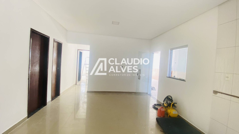 Imagem Casa com 5 Quartos à Venda, 300 m² em Conceição - Feira De Santana Imagem Casa com 5 Quartos à Venda, 300 m² em Conceição - Feira De Santana