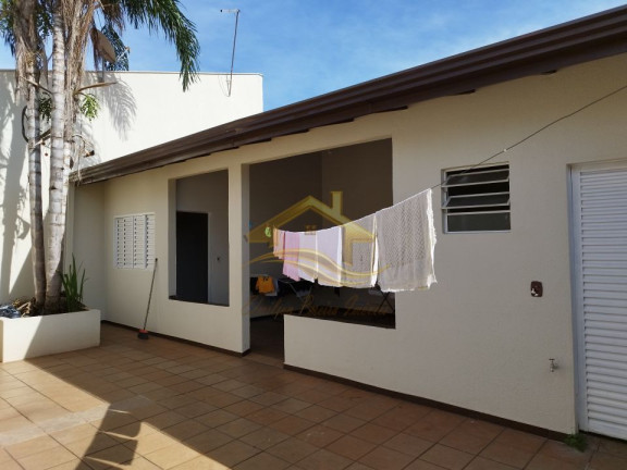 Imagem Casa com 3 Quartos à Venda, 135 m² em Jardim Da Luz - Londrina
