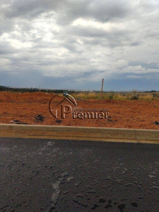 Terreno à Venda, 180 m² em Olaria - Salto