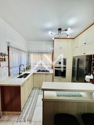 Imagem Sobrado com 3 Quartos à Venda, 105 m² em Vila Milton - Guarulhos Imagem Sobrado com 3 Quartos à Venda, 105 m² em Vila Milton - Guarulhos