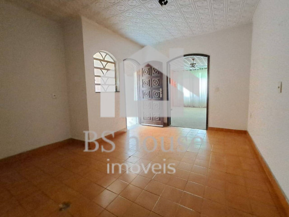 Imagem Sobrado com 3 Quartos à Venda, 304 m² em Santa Maria - Santo André