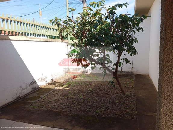 Imagem Casa com 5 Quartos à Venda, 267 m² em Jardim Morumby - Taubaté Imagem Casa com 5 Quartos à Venda, 267 m² em Jardim Morumby - Taubaté