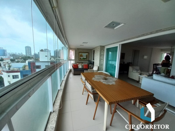 Imagem Apartamento com 4 Quartos à Venda, 160 m² em Rio Vermelho - Salvador Imagem Apartamento com 4 Quartos à Venda, 160 m² em Rio Vermelho - Salvador