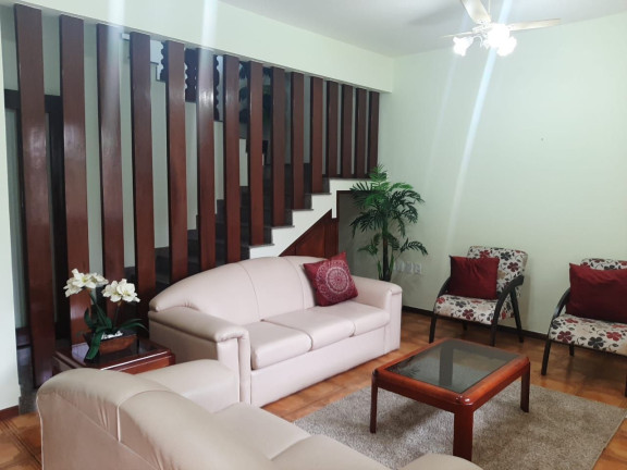 Imagem Casa com 4 Quartos à Venda, 317 m² em Jardim Belvedere - Volta Redonda Imagem Casa com 4 Quartos à Venda, 317 m² em Jardim Belvedere - Volta Redonda