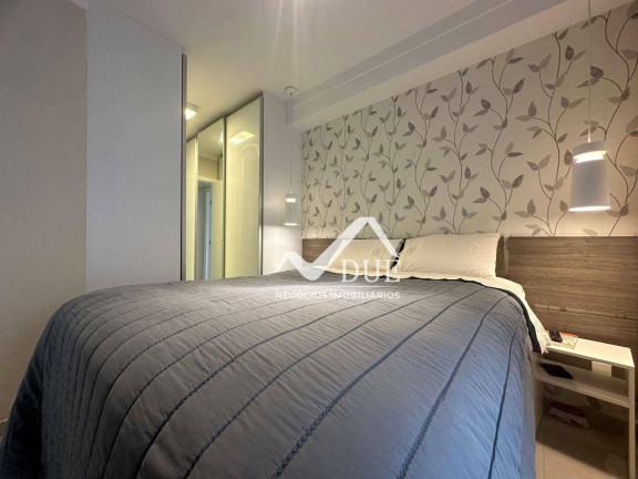 Imagem Apartamento com 3 Quartos à Venda, 134 m² em Gonzaga - Santos Imagem Apartamento com 3 Quartos à Venda, 134 m² em Gonzaga - Santos