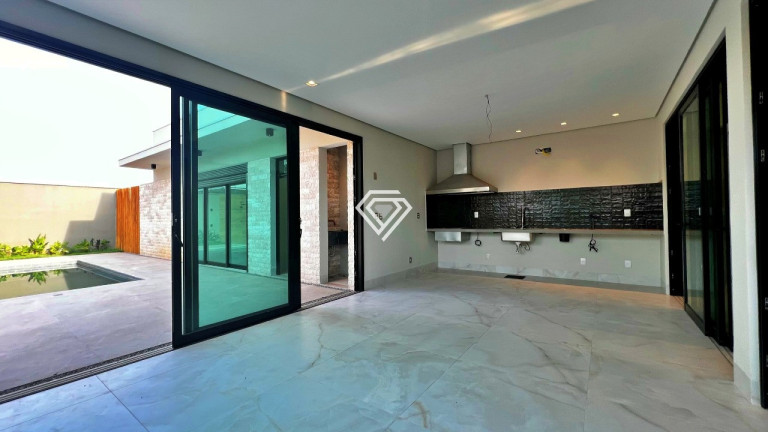 Imagem Casa de Condomínio com 3 Quartos à Venda, 240 m² em Loteamento Caribe - Palmas Imagem Casa de Condomínio com 3 Quartos à Venda, 240 m² em Loteamento Caribe - Palmas