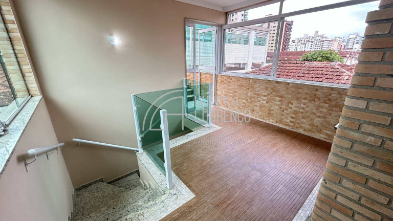 Imagem Casa com 4 Quartos à Venda, 320 m² em Pompéia - Santos Imagem Casa com 4 Quartos à Venda, 320 m² em Pompéia - Santos