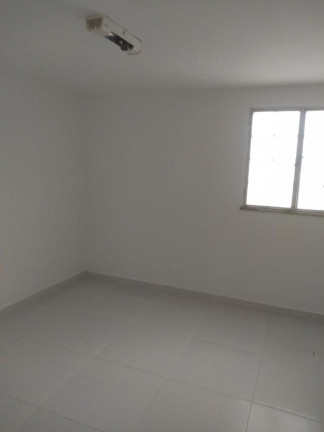 Imagem Imóvel com 2 Quartos à Venda, 25 m² em Campo Grande - Rio De Janeiro Imagem Imóvel com 2 Quartos à Venda, 25 m² em Campo Grande - Rio De Janeiro