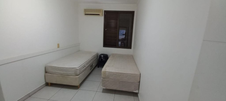 Imagem Cobertura com 3 Quartos à Venda, 190 m² em Tombo - Guarujá