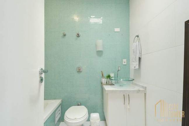 Imagem Casa com 3 Quartos à Venda, 140 m² em Vila Dom Pedro I - São Paulo Imagem Casa com 3 Quartos à Venda, 140 m² em Vila Dom Pedro I - São Paulo