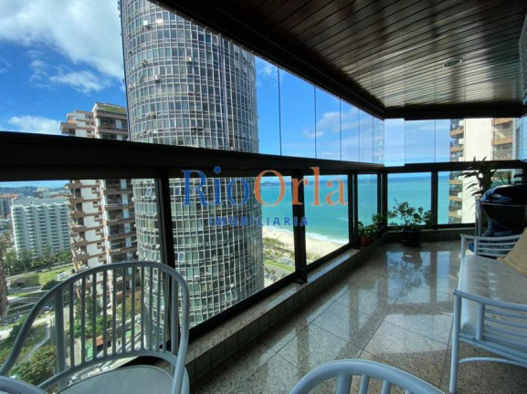 Imagem Apartamento com 4 Quartos à Venda, 144 m² em Barra Da Tijuca - Rio De Janeiro