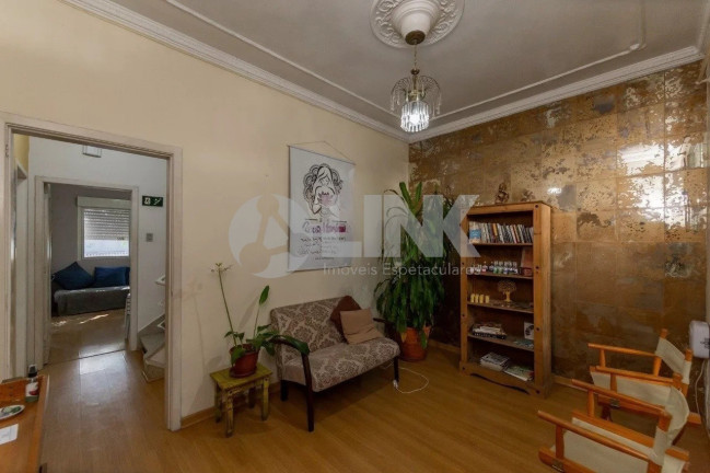 Casa com 3 Quartos à Venda, 300 m² em Petrópolis - Porto Alegre