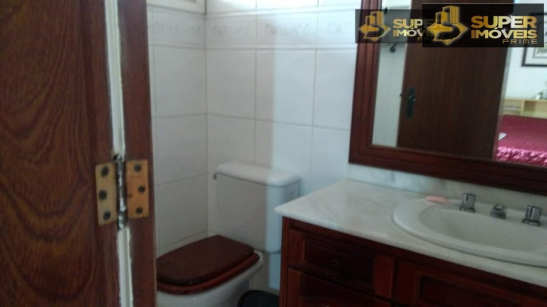 Imagem Casa com 5 Quartos à Venda, 240 m² em São Gonçalo - Pelotas