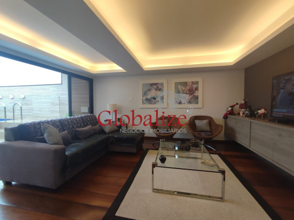 Imagem Imóvel com 3 Quartos à Venda, 310 m² em Gonzaga - Santos Imagem Imóvel com 3 Quartos à Venda, 310 m² em Gonzaga - Santos