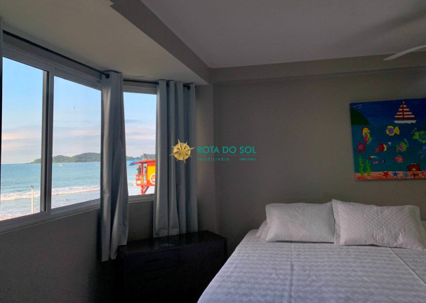 Imagem Casa com 5 Quartos à Venda, 260 m² em Bombas - Bombinhas Imagem Casa com 5 Quartos à Venda, 260 m² em Bombas - Bombinhas