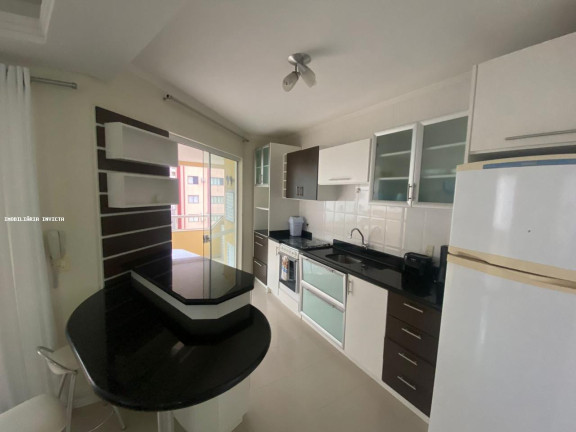 Imagem Apartamento com 3 Quartos para Alugar, 138 m² em Meia Praia Imagem Apartamento com 3 Quartos para Alugar, 138 m² em Meia Praia