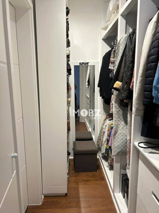 Imagem Imóvel com 4 Quartos à Venda, 130 m² em Vila Suzana - São Paulo Imagem Imóvel com 4 Quartos à Venda, 130 m² em Vila Suzana - São Paulo
