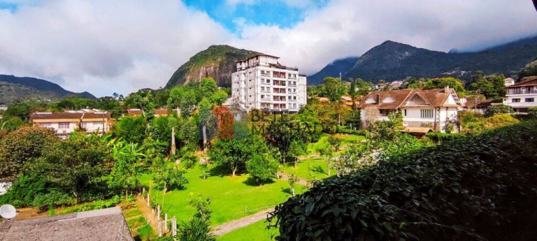 Apartamento com 2 Quartos para Alugar, 89 m² em Alto - Teresópolis