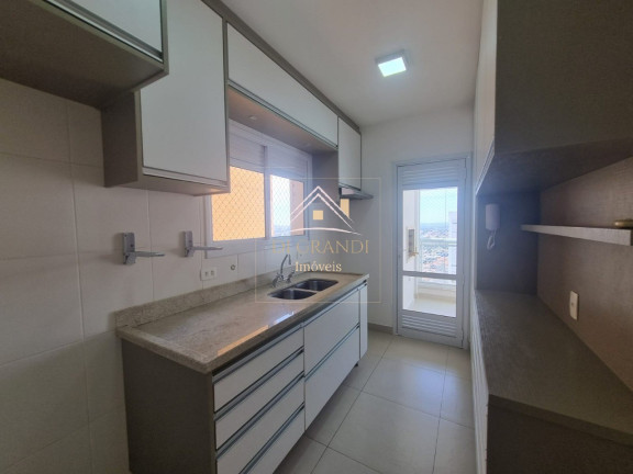 Imagem Imóvel com 3 Quartos à Venda, 129 m² em Taquaral - Campinas Imagem Imóvel com 3 Quartos à Venda, 129 m² em Taquaral - Campinas