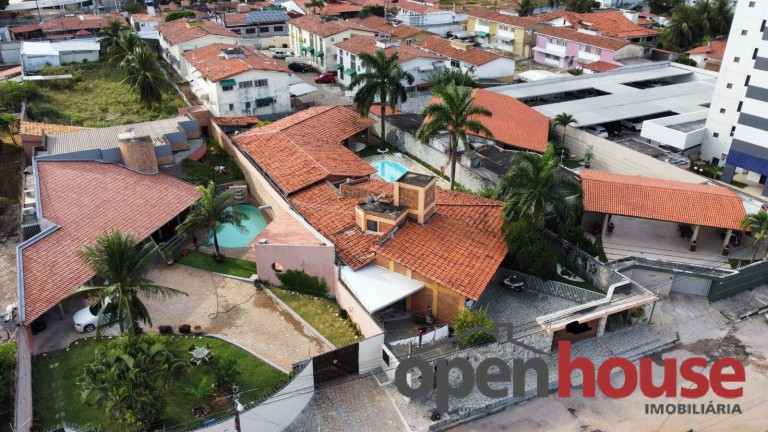 Imagem Casa com 4 Quartos à Venda, 1.000 m² em Capim Macio - Natal Imagem Casa com 4 Quartos à Venda, 1.000 m² em Capim Macio - Natal