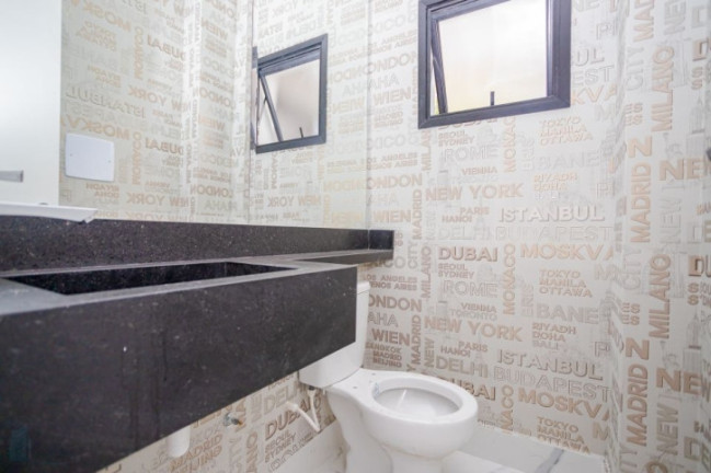 Imagem Casa de Condomínio com 3 Quartos à Venda, 125 m² em água Verde - Curitiba Imagem Casa de Condomínio com 3 Quartos à Venda, 125 m² em água Verde - Curitiba