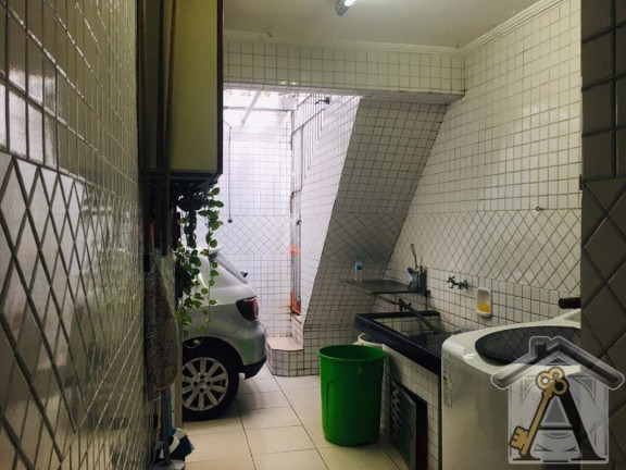 Imagem Casa com 3 Quartos à Venda, 163 m² em Marapé - Santos Imagem Casa com 3 Quartos à Venda, 163 m² em Marapé - Santos