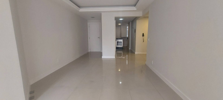 Imagem Apartamento com 3 Quartos à Venda, 96 m² em Centro - Florianópolis Imagem Apartamento com 3 Quartos à Venda, 96 m² em Centro - Florianópolis