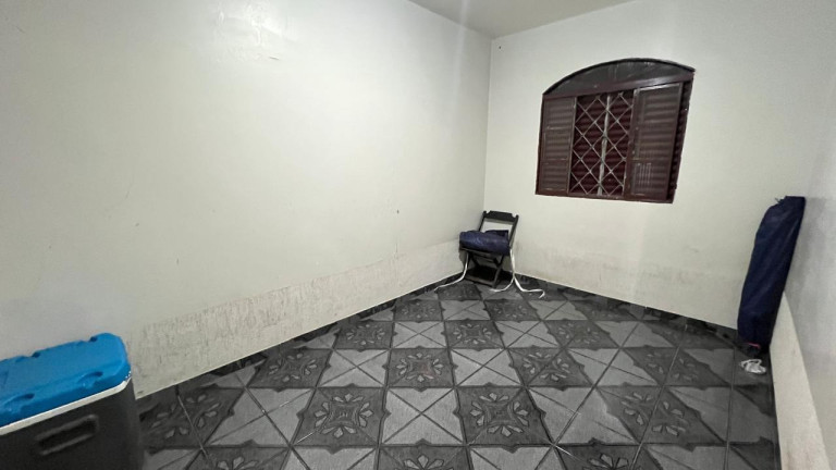 Imagem Casa com 3 Quartos à Venda, 220 m² em Samambaia Sul (samambaia) - Brasília Imagem Casa com 3 Quartos à Venda, 220 m² em Samambaia Sul (samambaia) - Brasília