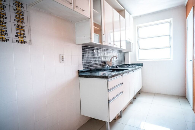 Imagem Apartamento com 2 Quartos à Venda, 42 m² em Santo Antônio - Porto Alegre Imagem Apartamento com 2 Quartos à Venda, 42 m² em Santo Antônio - Porto Alegre