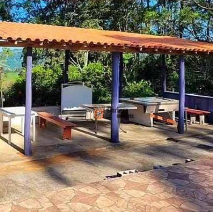 Imagem Chácara com 2 Quartos à Venda, 3.000 m² em Dos Pessegueiros - Extrema