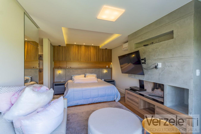 Imagem Casa com 4 Quartos à Venda, 600 m² em São Francisco De Assis - Camboriú