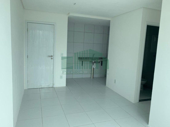 Imagem Apartamento com 2 Quartos à Venda, 46 m² em Madalena - Recife