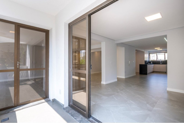 Imagem Imóvel com 4 Quartos à Venda, 203 m² em Vila Andrade - São Paulo Imagem Imóvel com 4 Quartos à Venda, 203 m² em Vila Andrade - São Paulo