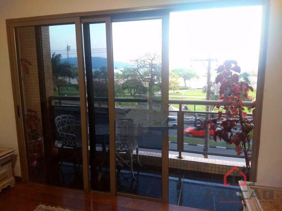 Imagem Apartamento com 4 Quartos à Venda, 228 m² em Gonzaga - Santos
