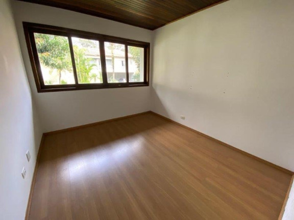 Imagem Imóvel com 4 Quartos à Venda, 230 m² em Alphaville - Santana De Parnaíba Imagem Imóvel com 4 Quartos à Venda, 230 m² em Alphaville - Santana De Parnaíba