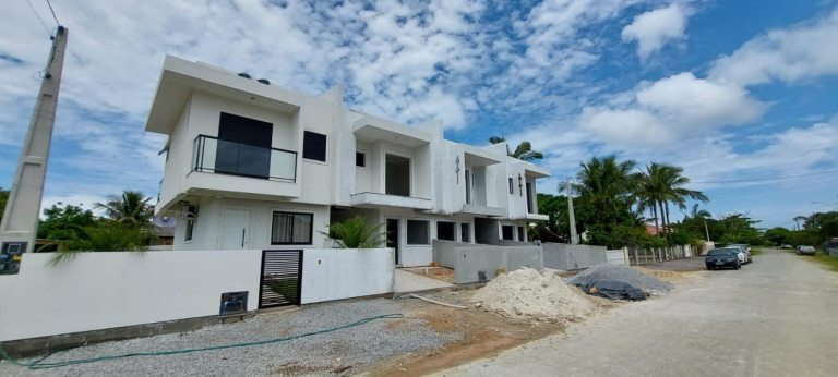 Imagem Casa com 3 Quartos à Venda, 100 m² em Praia Do Sonho - Palhoça Imagem Casa com 3 Quartos à Venda, 100 m² em Praia Do Sonho - Palhoça