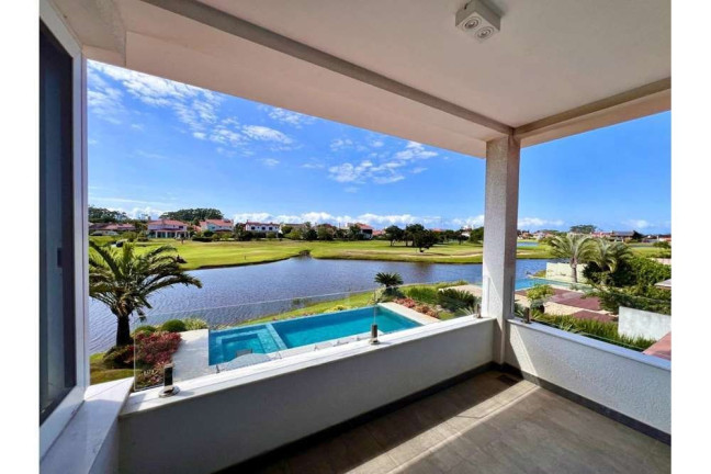 Imagem Casa com 4 Quartos à Venda, 352 m² em Remanso - Xangri-lá