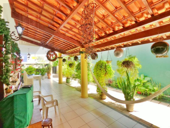 Imagem Casa com 6 Quartos à Venda, 600 m² em Papicu - Fortaleza Imagem Casa com 6 Quartos à Venda, 600 m² em Papicu - Fortaleza
