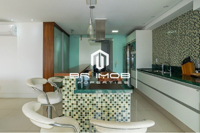 Imagem Imóvel com 3 Quartos à Venda, 133 m² em Vila Andrade - São Paulo Imagem Imóvel com 3 Quartos à Venda, 133 m² em Vila Andrade - São Paulo