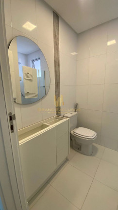 Imagem Apartamento com 3 Quartos à Venda, 138 m² em Centro - Balneário Camboriú Imagem Apartamento com 3 Quartos à Venda, 138 m² em Centro - Balneário Camboriú