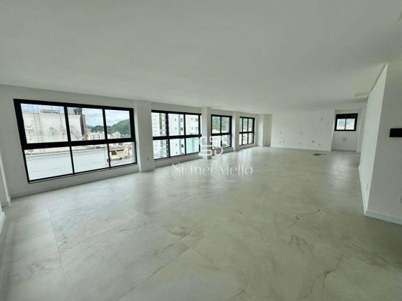 Imagem Cobertura com 3 Quartos à Venda, 230 m² em 2 Quadra Norte - Balneário Camboriú